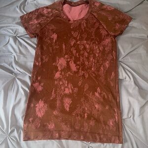 Lululemon Swiftly tech